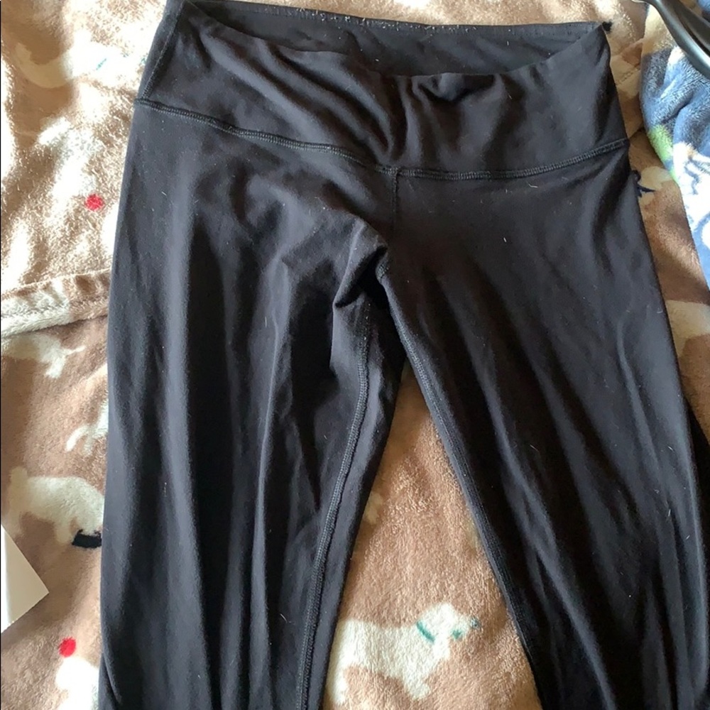 Lululemon size 6 black leggings